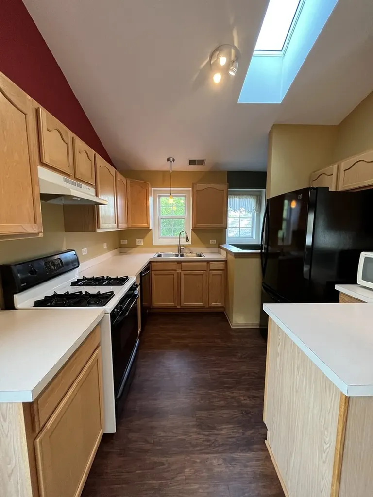 2451 Sheehan Drive Naperville IL 60564