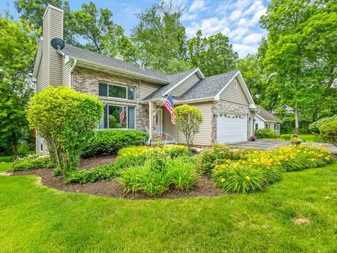239 Rochester Road Poplar Grove IL 61065