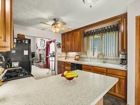 239 Rochester Road Poplar Grove IL 61065