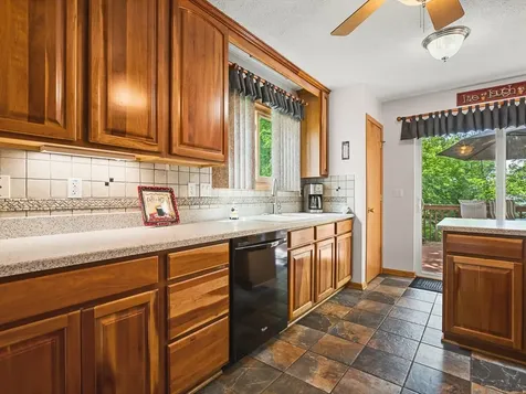 239 Rochester Road Poplar Grove IL 61065