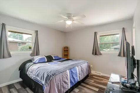 1222 South Mason Street Bloomington IL 61701