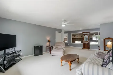 1222 South Mason Street Bloomington IL 61701