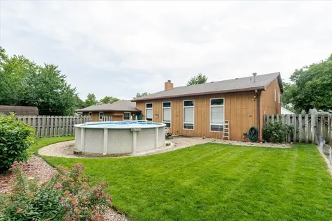 1222 South Mason Street Bloomington IL 61701