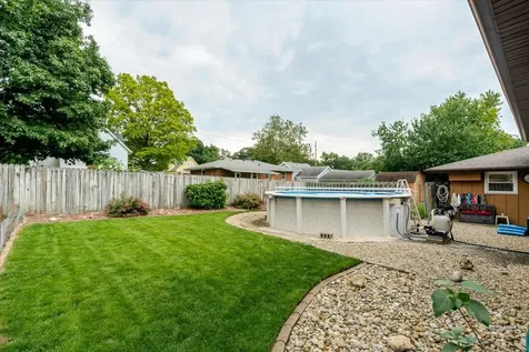 1222 South Mason Street Bloomington IL 61701