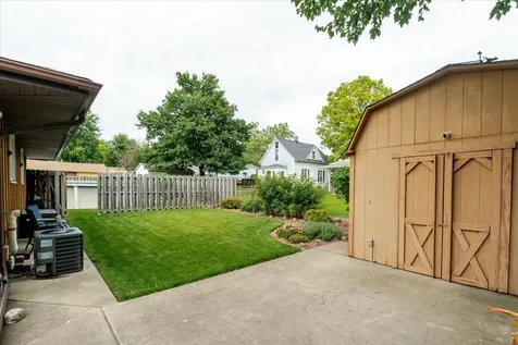 1222 South Mason Street Bloomington IL 61701