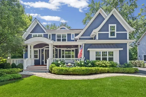 407 Lake Street Libertyville IL 60048