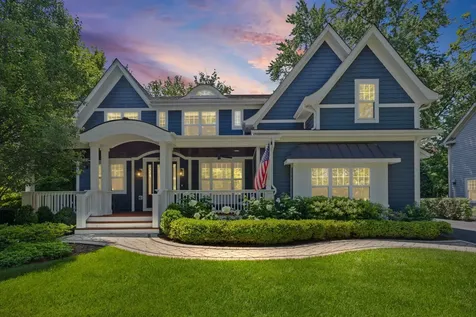407 Lake Street Libertyville IL 60048