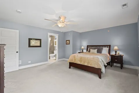 407 Lake Street Libertyville IL 60048