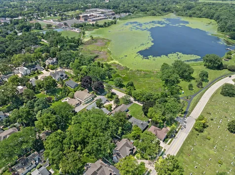 407 Lake Street Libertyville IL 60048