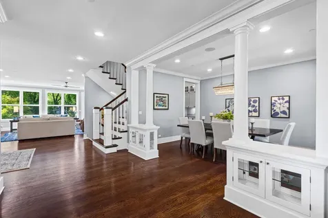 407 Lake Street Libertyville IL 60048
