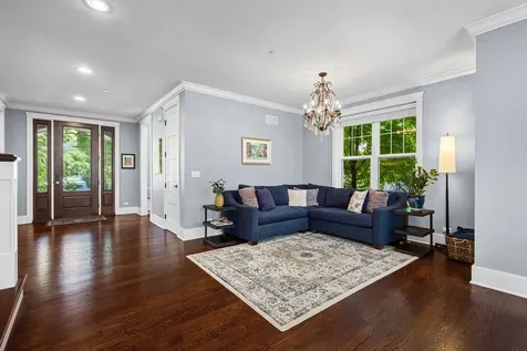 407 Lake Street Libertyville IL 60048