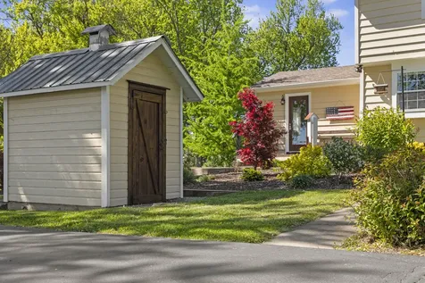 9909 Winn Road Spring Grove IL 60081