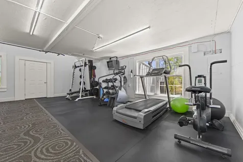 9909 Winn Road Spring Grove IL 60081