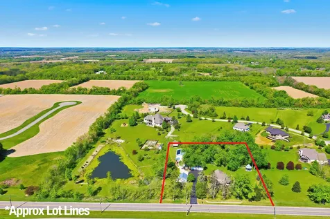 9909 Winn Road Spring Grove IL 60081