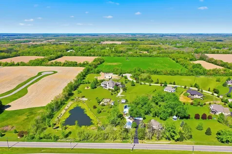 9909 Winn Road Spring Grove IL 60081