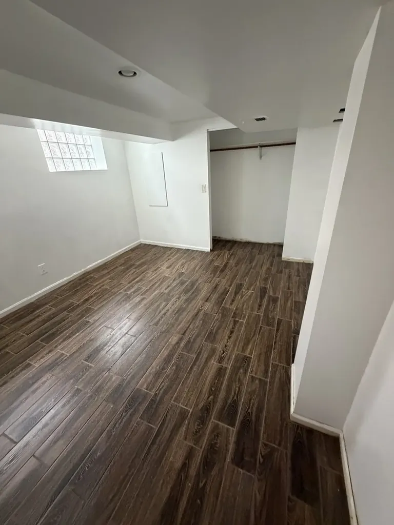 3529 West 72nd Place Chicago IL 60629