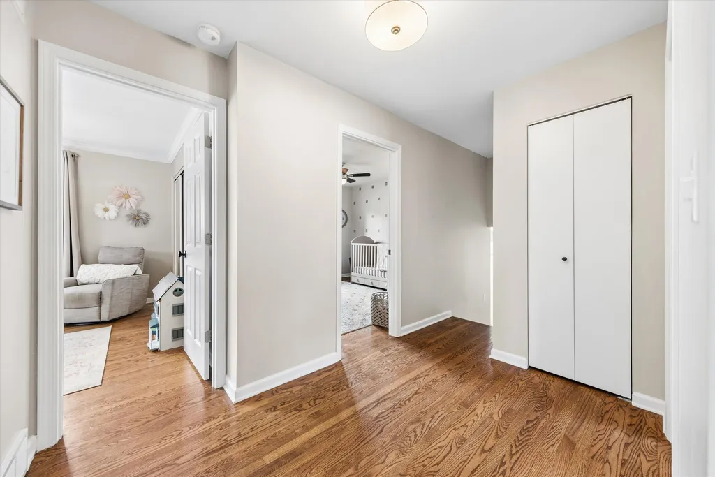 139 South Milton Avenue Glen Ellyn IL 60137