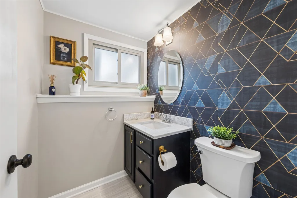 139 South Milton Avenue Glen Ellyn IL 60137