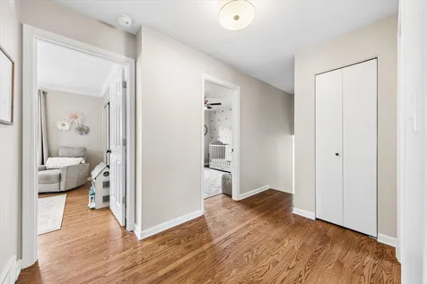 139 South Milton Avenue Glen Ellyn IL 60137