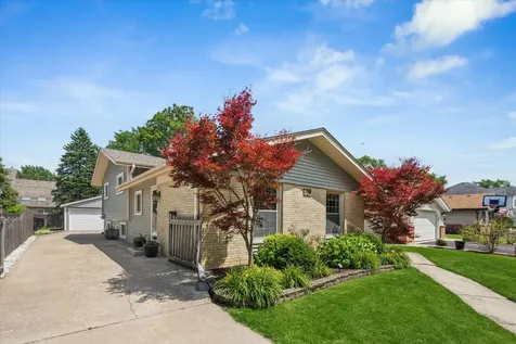 139 South Milton Avenue Glen Ellyn IL 60137