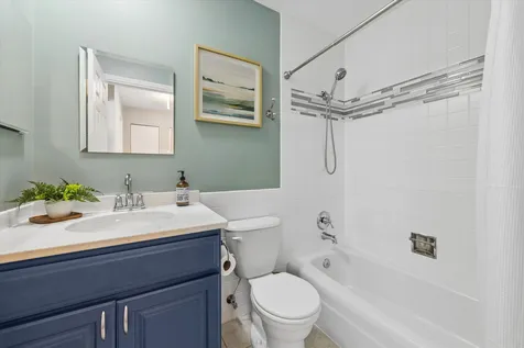 139 South Milton Avenue Glen Ellyn IL 60137