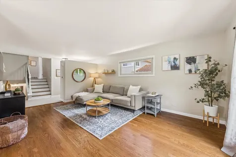 139 South Milton Avenue Glen Ellyn IL 60137