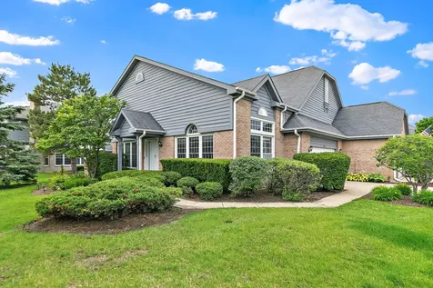 246 Lynwood Lane Bloomingdale IL 60108