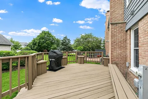 246 Lynwood Lane Bloomingdale IL 60108