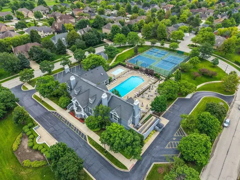 246 Lynwood Lane Bloomingdale IL 60108