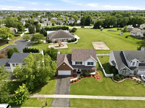 1615 Canterbury Court Plainfield IL 60586