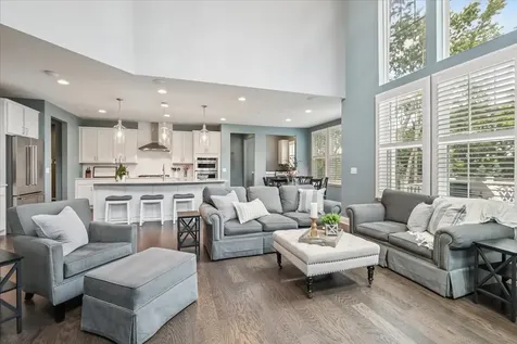 548 Council Circle Vernon Hills IL 60061