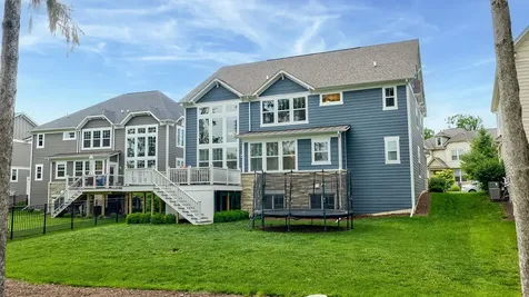 548 Council Circle Vernon Hills IL 60061