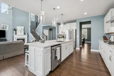 548 Council Circle Vernon Hills IL 60061