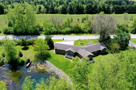 27 Birchwood Lane St. Anne IL 60964