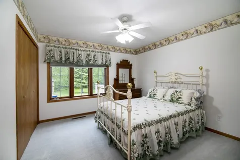 27 Birchwood Lane St. Anne IL 60964