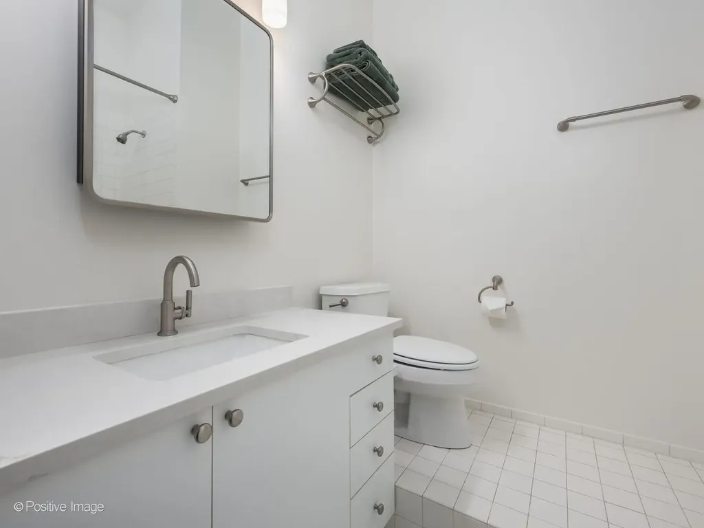 910 South Michigan Avenue Chicago IL 60605