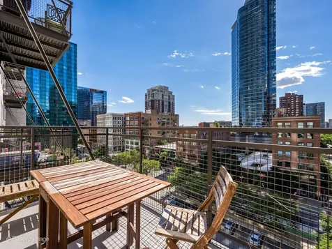 910 South Michigan Avenue Chicago IL 60605