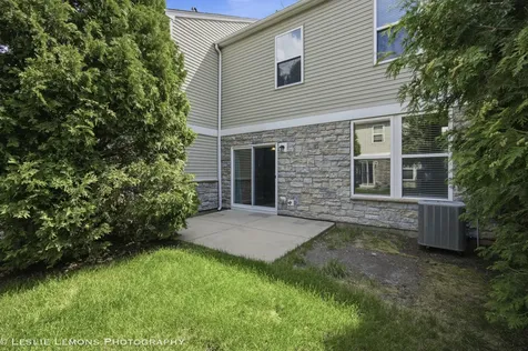 337 Devoe Drive Oswego IL 60543