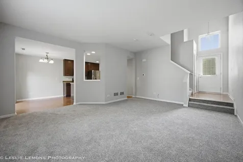 337 Devoe Drive Oswego IL 60543