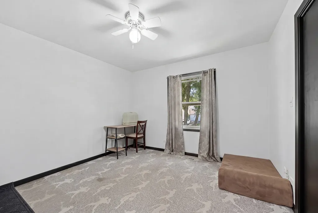 313 Bedford Road Bolingbrook IL 60440