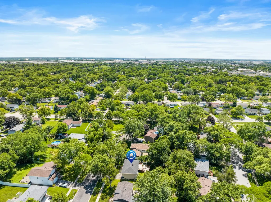 313 Bedford Road Bolingbrook IL 60440