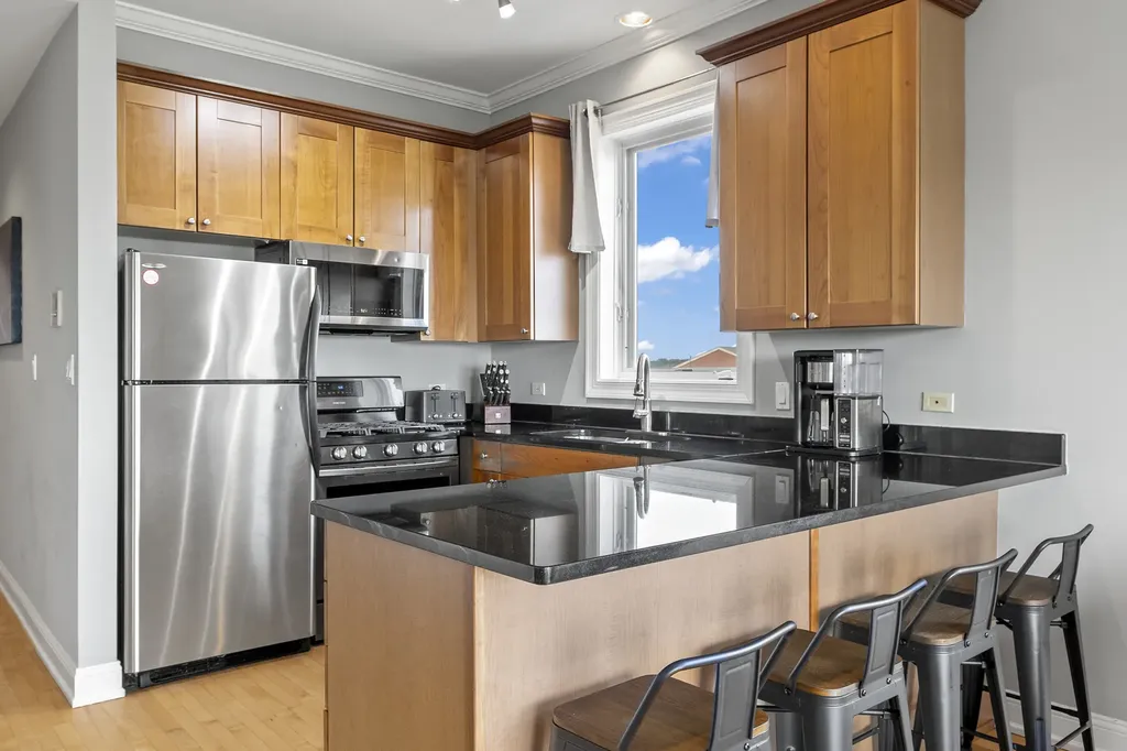 2521 West Congress Parkway Chicago IL 60612