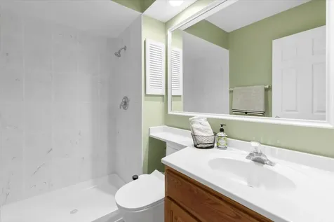 1525 Mayfield Lane Hoffman Estates IL 60169