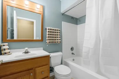 1525 Mayfield Lane Hoffman Estates IL 60169