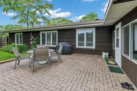 1525 Mayfield Lane Hoffman Estates IL 60169