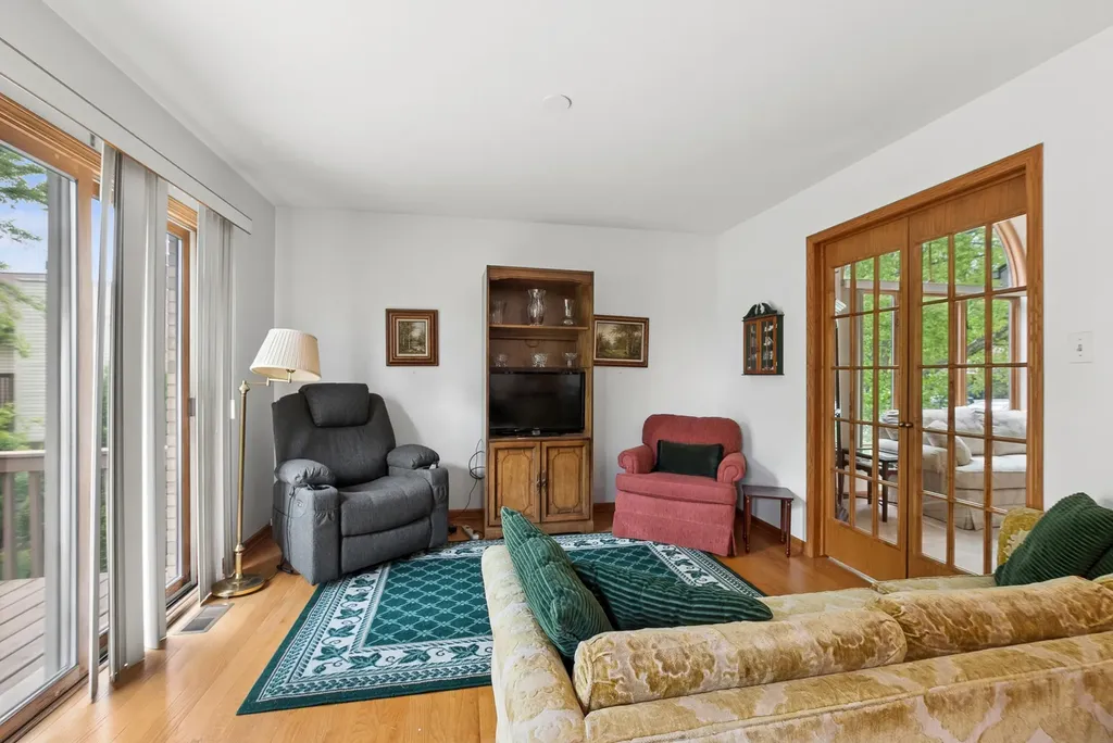 11135 Shenandoah Drive Orland Park IL 60467