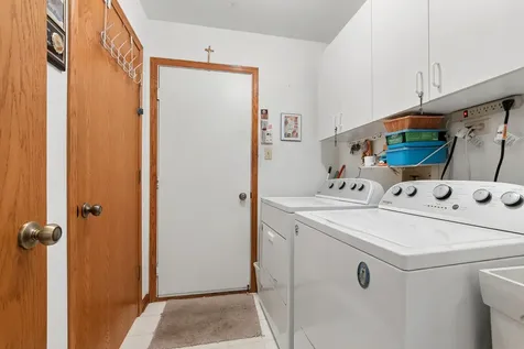 11135 Shenandoah Drive Orland Park IL 60467