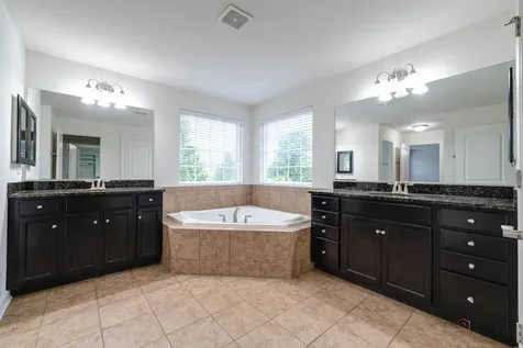 23590 North Sanctuary Club Drive Kildeer IL 60047