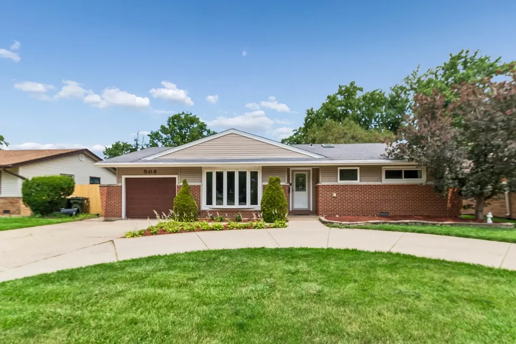 508 Landmeier Road Elk Grove Village IL 60007