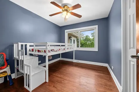 508 Landmeier Road Elk Grove Village IL 60007